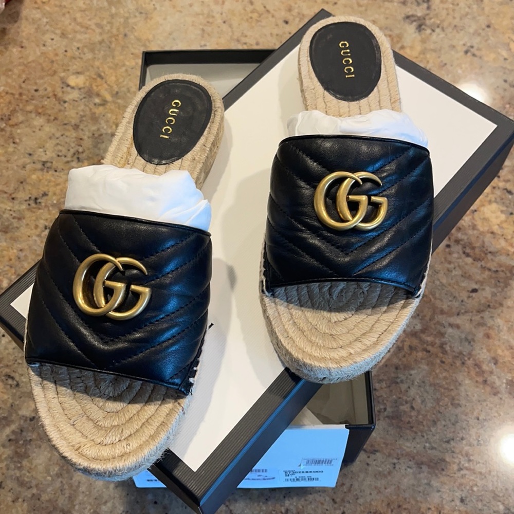 Gucci espadrilles size 38.5 - like new
